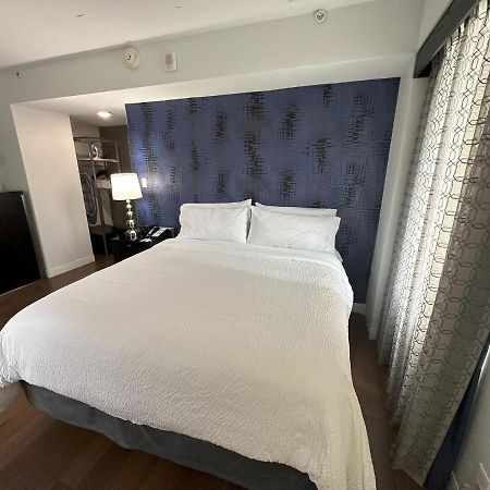 Holiday Inn Express - Dallas Downtown By Ihg Exteriör bild