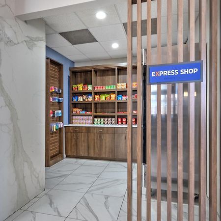 Holiday Inn Express - Dallas Downtown By Ihg Exteriör bild