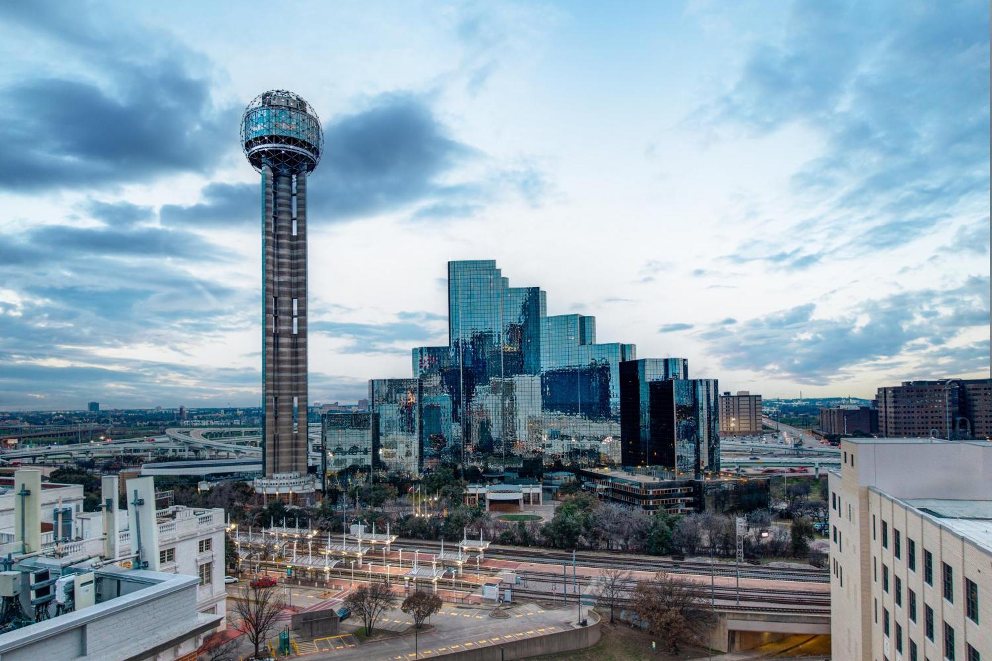 Holiday Inn Express - Dallas Downtown By Ihg Exteriör bild